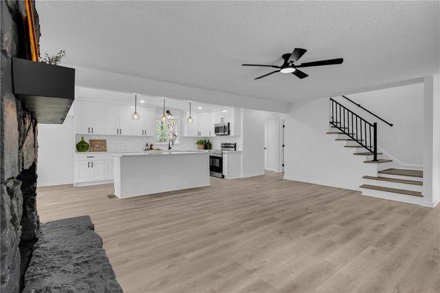 271 Mccowan Circle, Rockmart, GA 30153