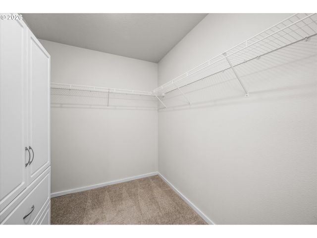 2938 FENYA St, Springfield, OR 97477