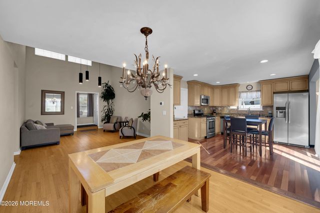 124 Starlight Road, Howell, NJ 07731