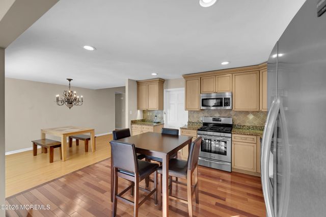 124 Starlight Road, Howell, NJ 07731