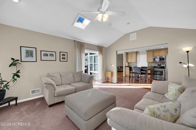 124 Starlight Road, Howell, NJ 07731
