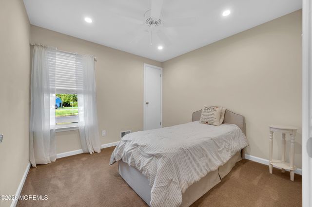 124 Starlight Road, Howell, NJ 07731