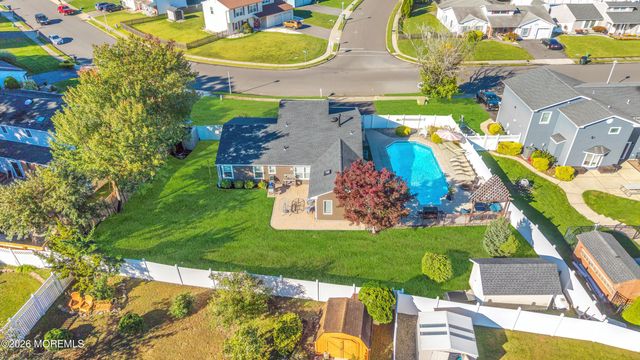 124 Starlight Road, Howell, NJ 07731