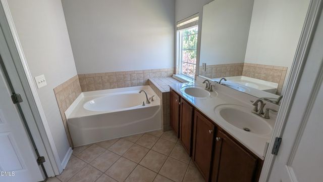 2003 Woodsdale Drive, Durham, NC 27703