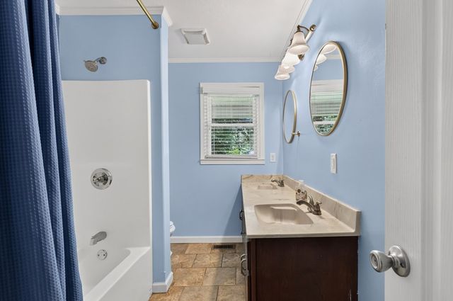 1111 Park Dr, Cookeville, TN 38501