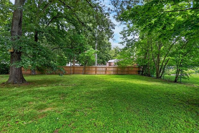 1111 Park Dr, Cookeville, TN 38501
