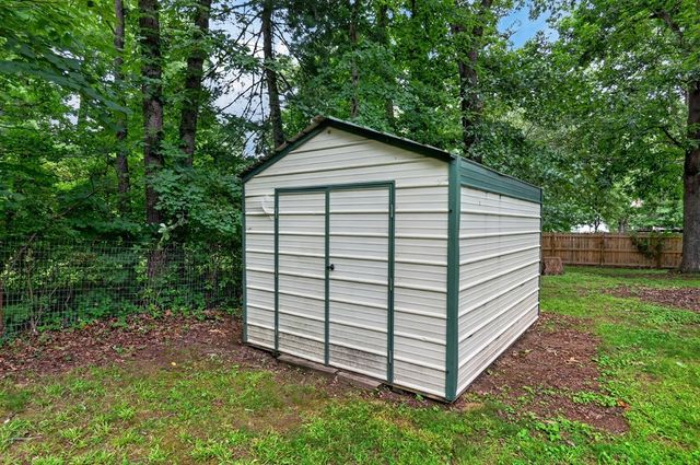 1111 Park Dr, Cookeville, TN 38501
