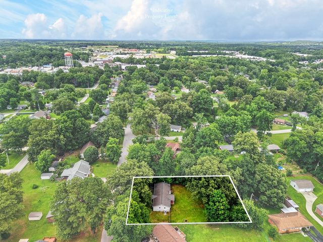 1111 Park Dr, Cookeville, TN 38501