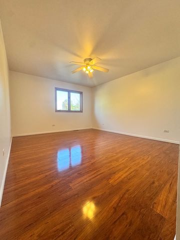 346 Wild Rose Lane, Romeoville, IL 60446