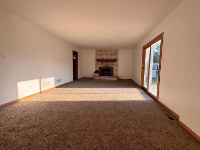 346 Wild Rose Lane, Romeoville, IL 60446