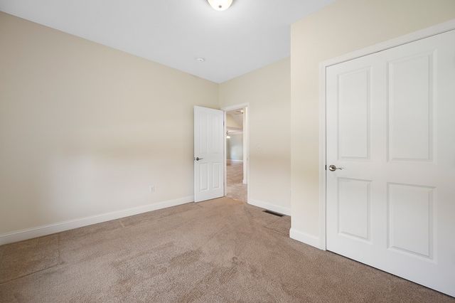 81 Nicholas Dr, Lancaster, MA 01523