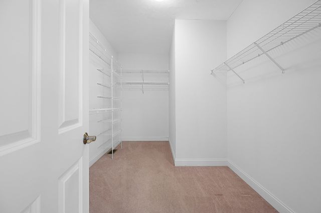 81 Nicholas Dr, Lancaster, MA 01523