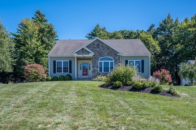 81 Nicholas Dr, Lancaster, MA 01523