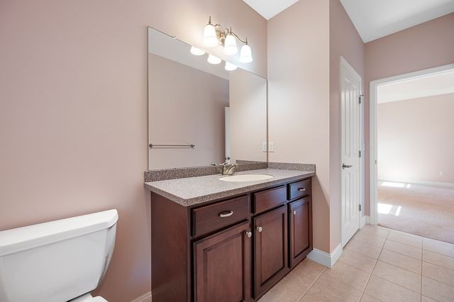 81 Nicholas Dr, Lancaster, MA 01523