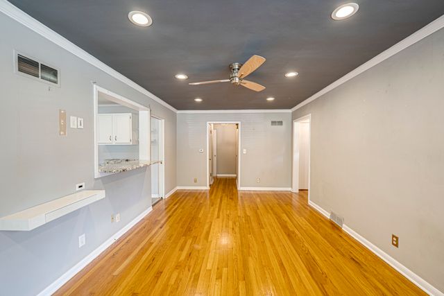 1132 N Main Street, Naperville, IL 60563