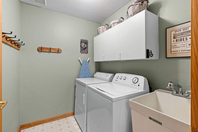 13064 Brookside Lane N, Rogers, MN 55374
