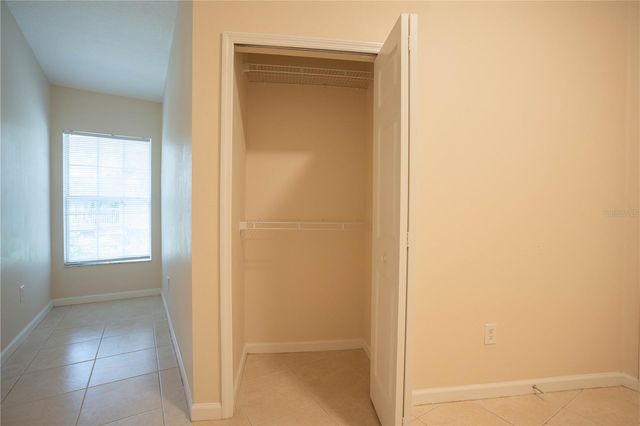 5828 NATURE TERRACE COVE, Tampa, FL 33617