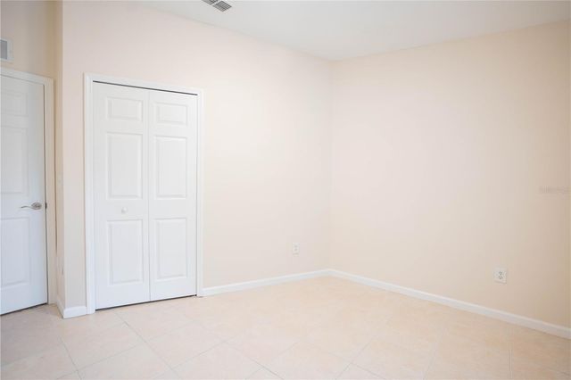 5828 NATURE TERRACE COVE, Tampa, FL 33617