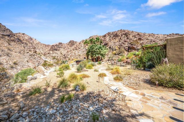 72275 Upper Way W, Palm Desert, CA 92260