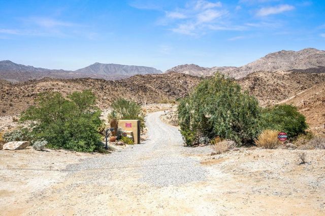 72275 Upper Way W, Palm Desert, CA 92260