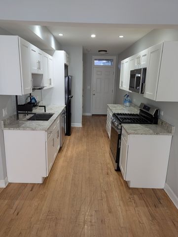 6508 N Richmond Street 1D, Chicago, IL 60645