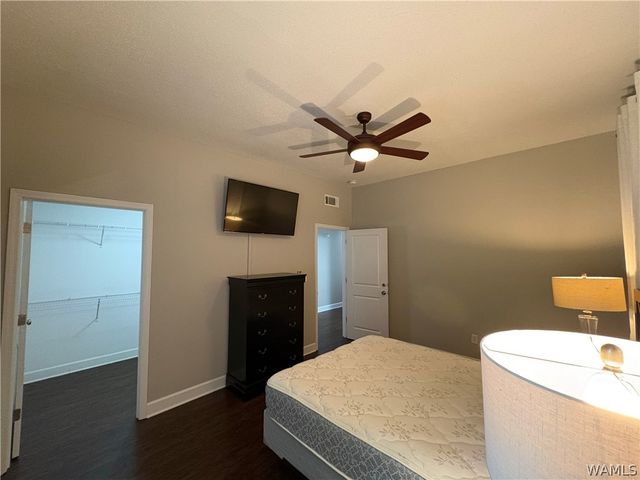 1626 17th Avenue E, Tuscaloosa, AL 35404