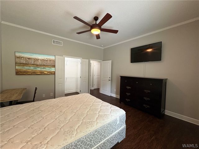 1626 17th Avenue E, Tuscaloosa, AL 35404