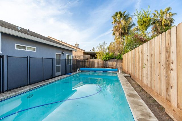 5100 Countryvale Dr, Salida, CA 95368