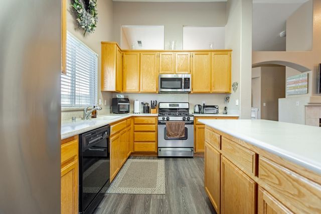 5100 Countryvale Dr, Salida, CA 95368