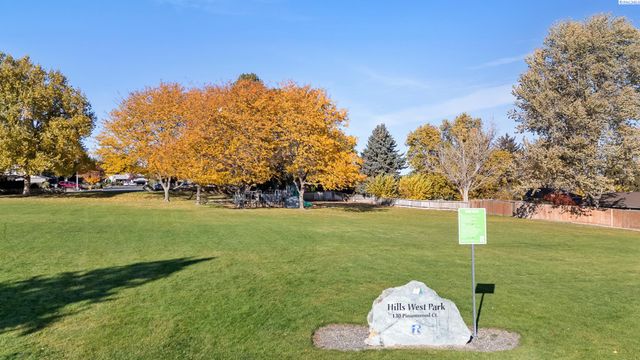 1125 Hills West Way, Richland, WA 99352