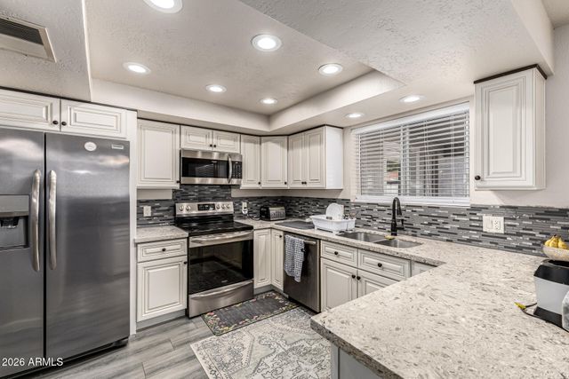 2502 E MALIBU Drive, Tempe, AZ 85282