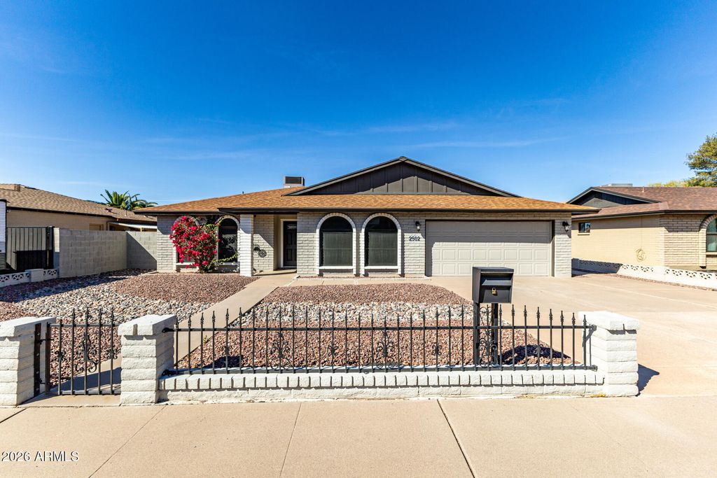 2502 E MALIBU Drive, Tempe, AZ 85282