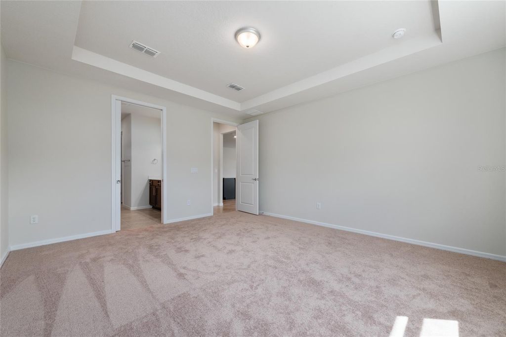 Image 17 of property listing at 13270 PANAMA BEACH COURT, Orlando, FL 32827
