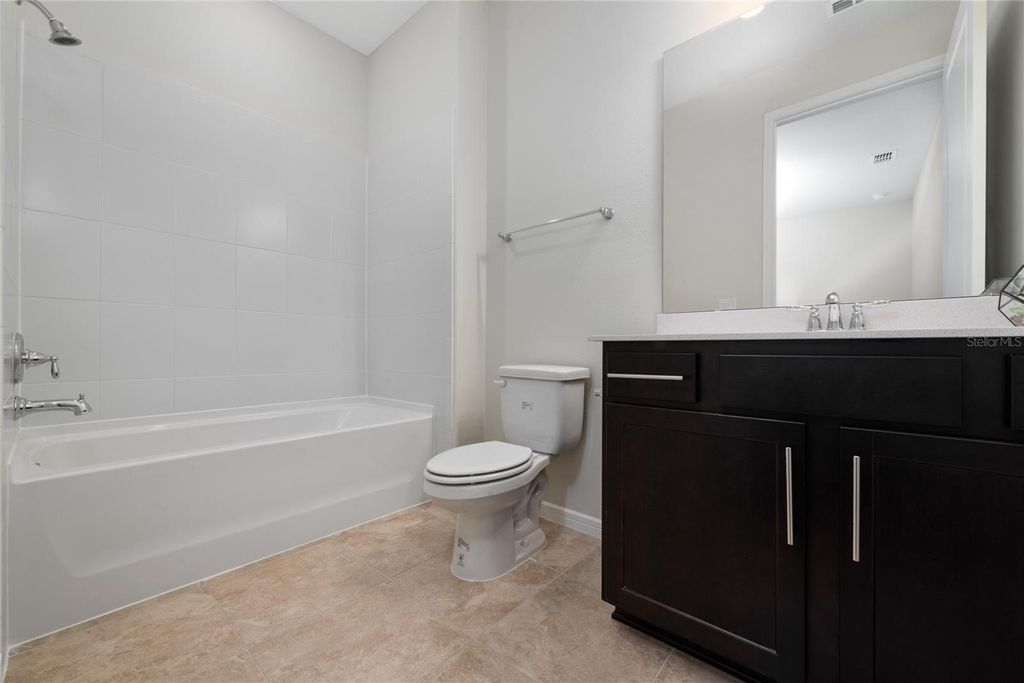 Image 30 of property listing at 13270 PANAMA BEACH COURT, Orlando, FL 32827