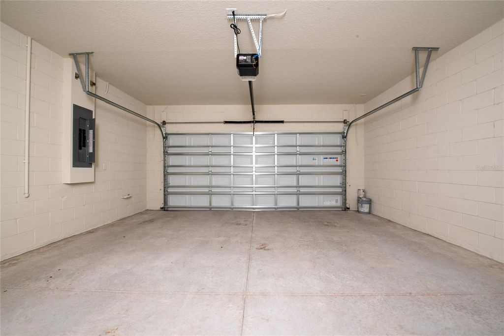 Image 33 of property listing at 13270 PANAMA BEACH COURT, Orlando, FL 32827