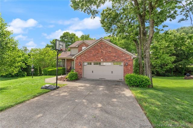3130 Periwinkle Way, New Albany, IN 47150