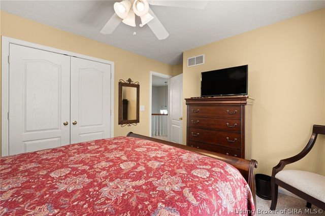 3130 Periwinkle Way, New Albany, IN 47150