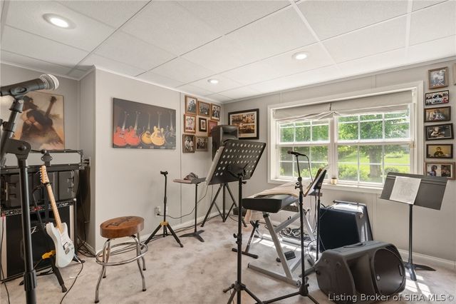 3130 Periwinkle Way, New Albany, IN 47150