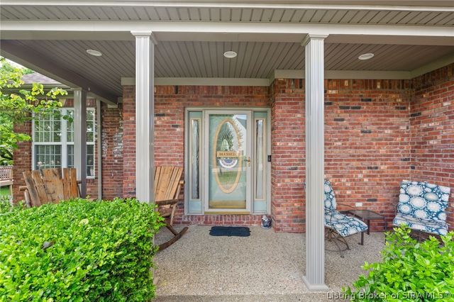 3130 Periwinkle Way, New Albany, IN 47150