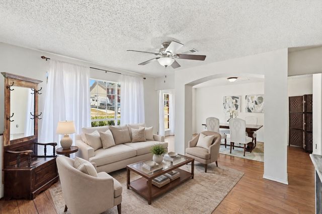 2701 Vistaview Drive, Corinth, TX 76210