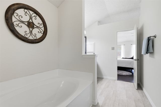 2701 Vistaview Drive, Corinth, TX 76210