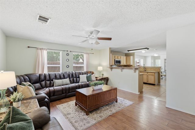 2701 Vistaview Drive, Corinth, TX 76210