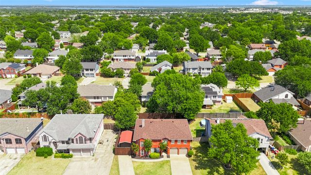 2701 Vistaview Drive, Corinth, TX 76210