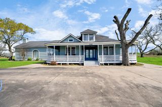 7018 Railroad Street, Wallis, TX 77485