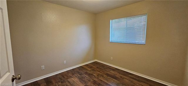 1626 SW Santa Barbara PL, Cape Coral, FL 33991