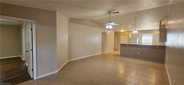 1626 SW Santa Barbara PL, Cape Coral, FL 33991