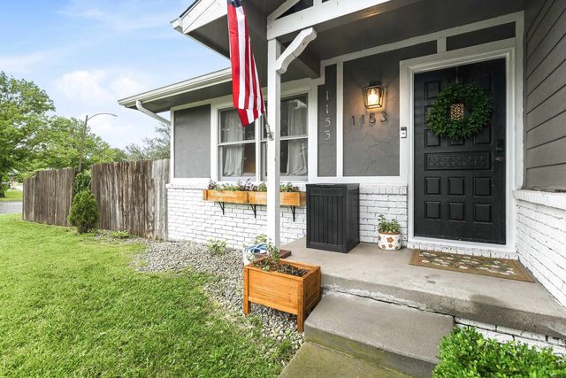 1153 S Burrus, Wichita, KS 67207