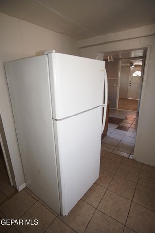 7161 Dale Road 3, El Paso, TX 79915