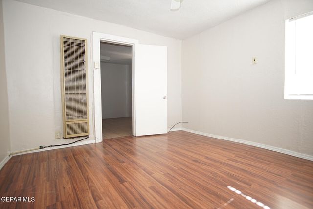 7161 Dale Road 3, El Paso, TX 79915