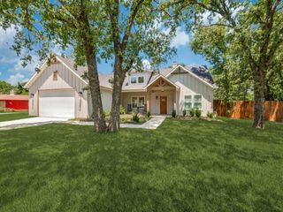 9701 Lancelot Circle, Fort Worth, TX 76140